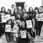 Jovens de Adereços posam com certificados (Créditos: Nathalia Werneck)