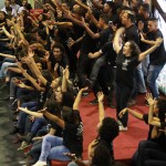 Alunos fazem número musical de "Canción Del Mariachi" (Foto: Myllena Araújo)