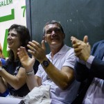 Banderas aplaude a performance dos alunos (Foto: Myllena Araújo)