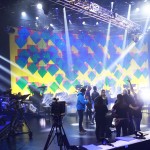 Pipas produzidas pelos jovens da Spectaculu e de outras instituições apoiadas pelo projeto compõem o cenário do show do Criança Esperança 2015