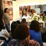 A instrutora de Beleza Dione Bento fala aos jovens